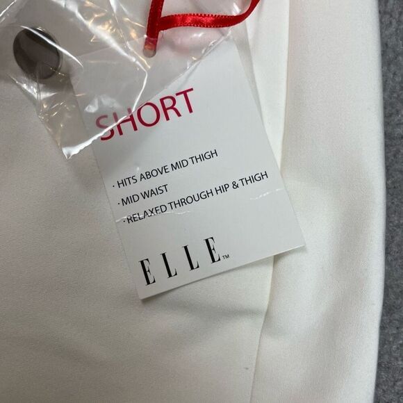 Elle Womens Size 6 Short Shorts White Flat Front Mid Waist Polished Pockets NWT - Picture 4 of 5